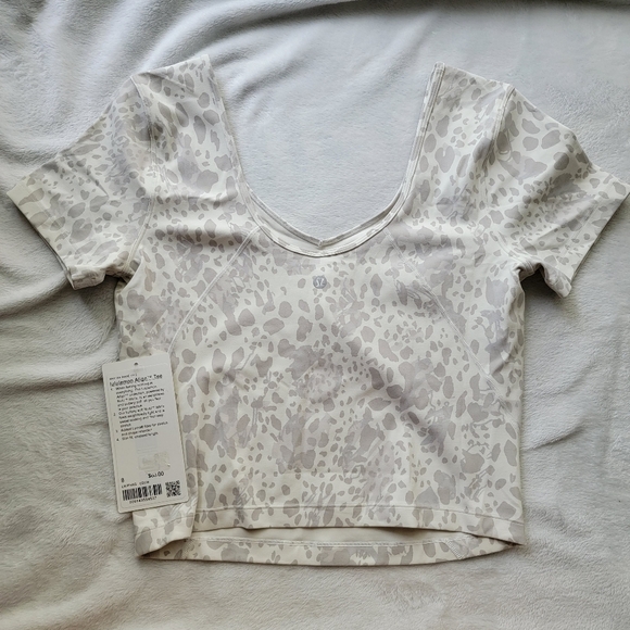 Lululemon Align Tee - Picture 4 of 7